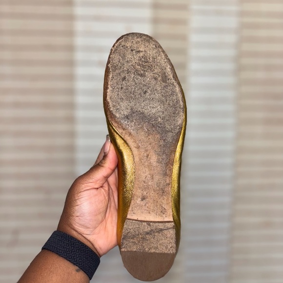 CHLOÉ Gold Flats Size 39 1/2 EU
Size 9 1/2 US - Picture 12 of 16